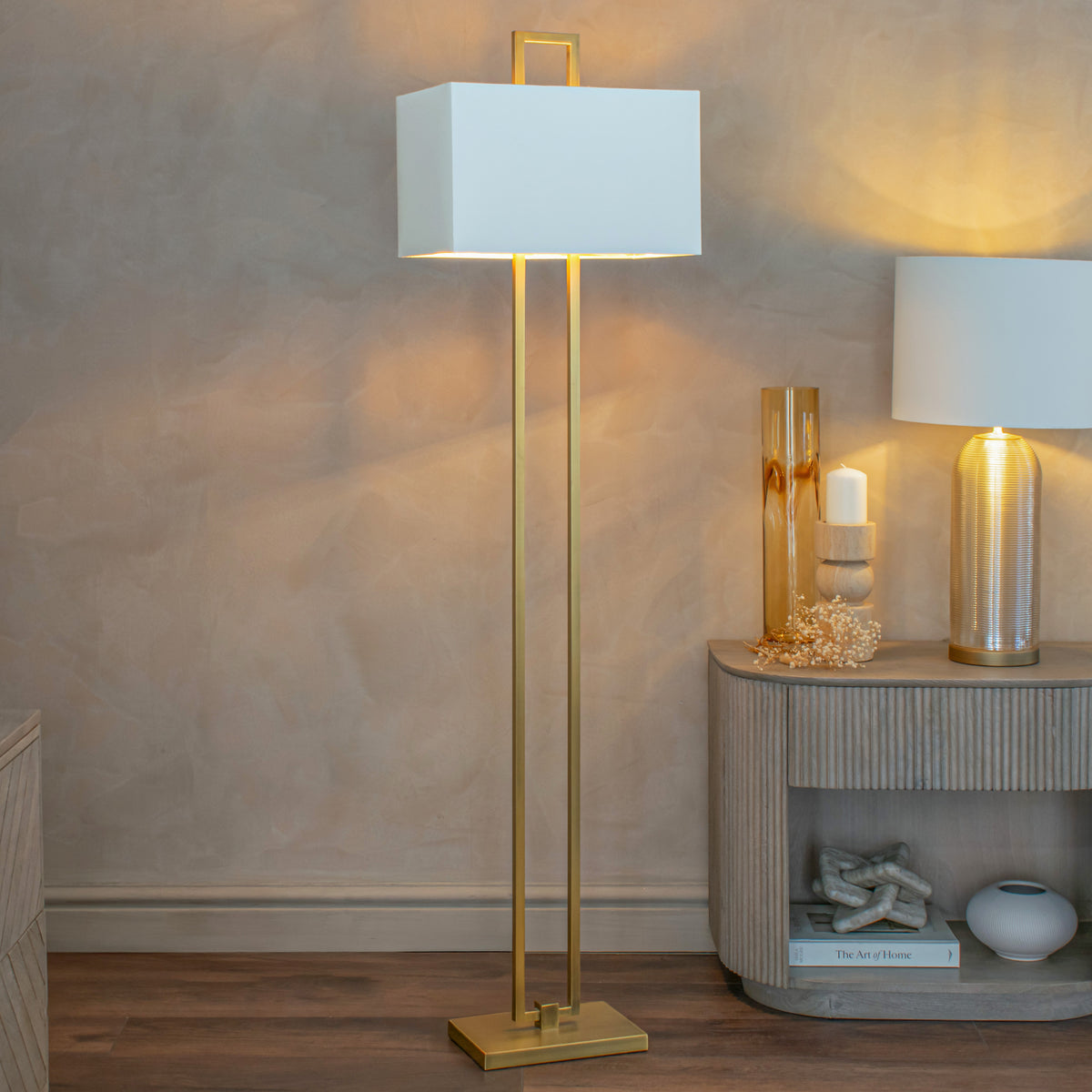 Danby Floor Lamp - roomset