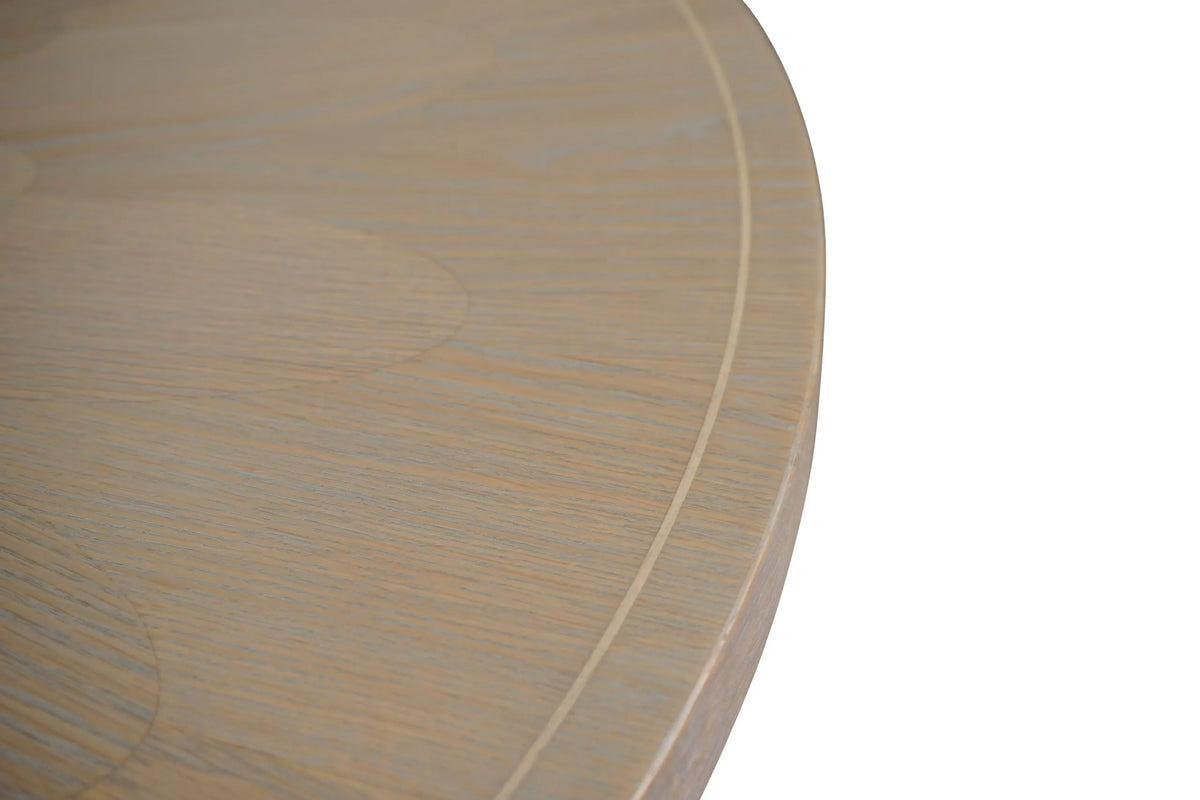 Kensley Oak Round Table