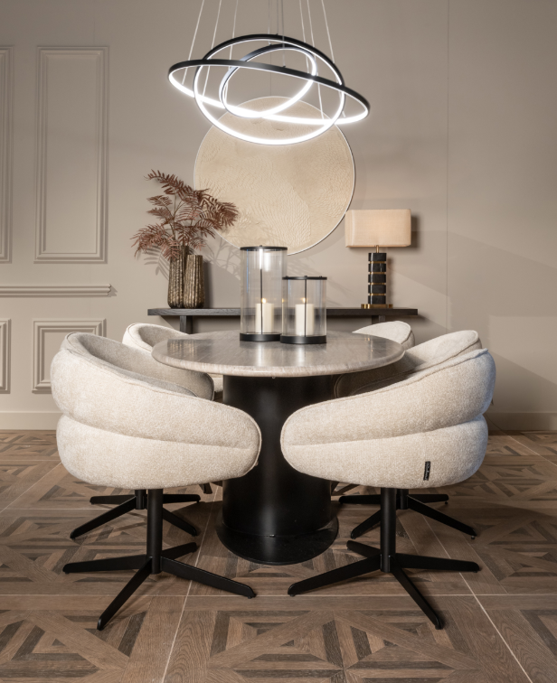 Amira black Chandelier