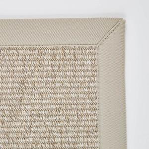 Amille Rug