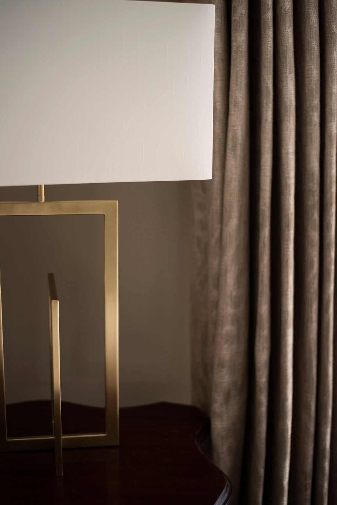 Kenley Antique Brass Table Lamp