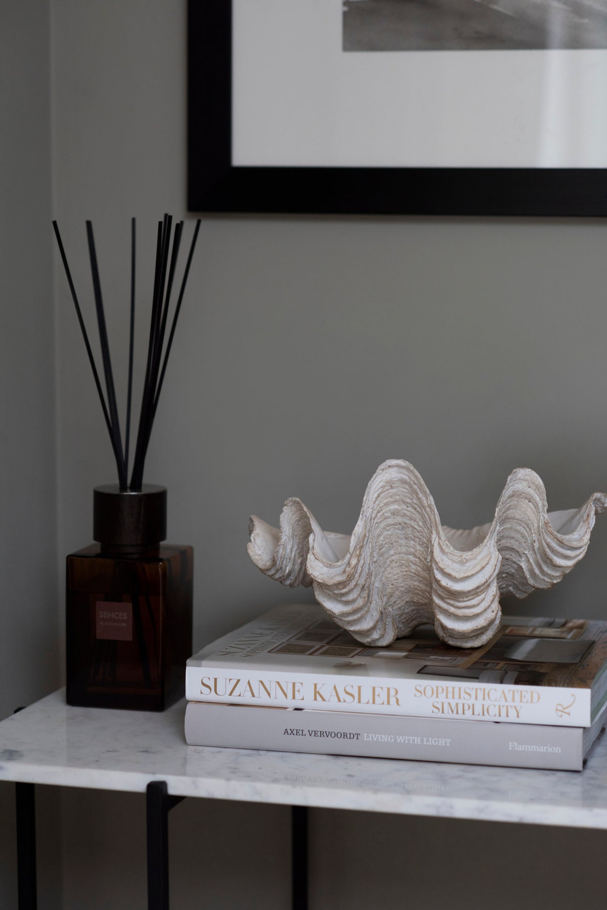 White Small Tricnada Clam